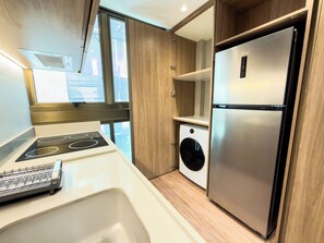 Family Apartment, 2 Bedrooms, Balcony | Private kitchen - Anna Suítes Arpoador (Rio de Janeiro)