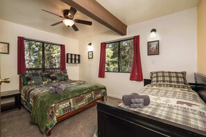 House, Multiple Beds, Patio, Mountain View (Yosemite Aviary and Quail) | 5 bedrooms, individually decorated, individually furnished, bed sheets - Yosemite Aviary and Quail Within Yosemite - 2 Separate Units, Up To 14 Guests! (Yosemite National Park)