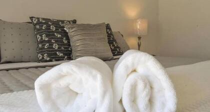 Get away with this cozy studio