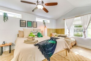 3 bedrooms, iron/ironing board, WiFi, bed sheets