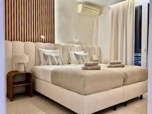 2 chambres, fer et planche à repasser, Wi-Fi, draps fournis