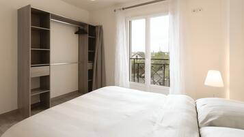 4 chambres, fer et planche Ă repasser, Wi-Fi, draps fournis