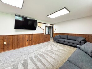 Téléviseur connecté, foyer