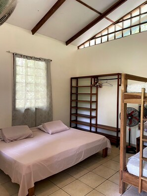 Free WiFi - luna caribena (Cahuita)