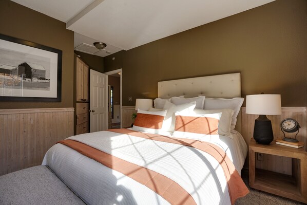 1 chambre, bureau, fer et planche à repasser, Wi-Fi gratuit