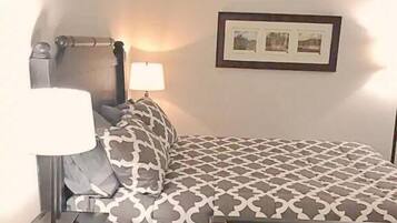 Standard Apartment, 2 Bedrooms, Balcony, Mountain View | Iron/ironing board, free WiFi