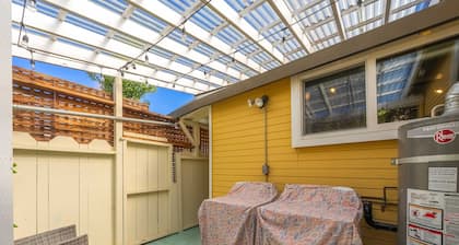 Cottage at the Point For 4!