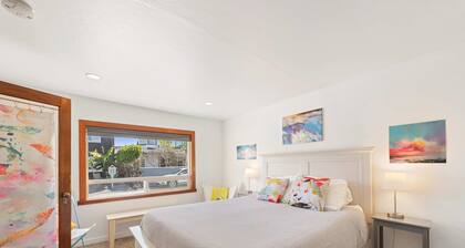 Cottage at the Point For 4!