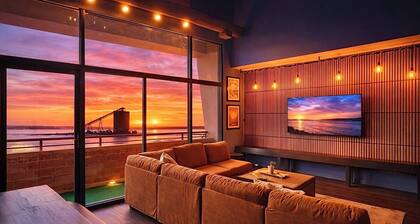 Enjoy Lake & Pool Views Just Minutes From Cedar Point Sports Force