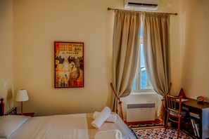 2 chambres, bureau, fer et planche à repasser, Wi-Fi gratuit