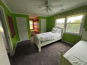 3 Schlafzimmer, Bügeleisen/Bügelbrett, kostenloses WLAN, Bettwäsche