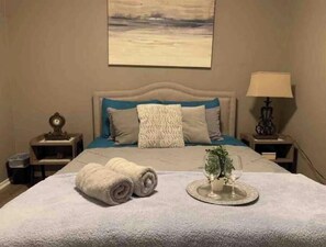 1 室のベッドルーム、アイロン / アイロン台、WiFi、ベッドシーツ