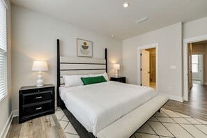3 chambres, bureau, accès Internet, draps fournis