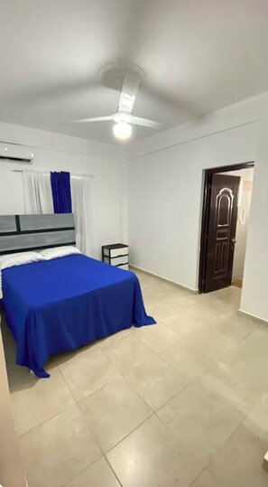 4 bedrooms, WiFi, bed sheets - Villa Mamá Carmen - Bring Your Family / Close to Beaches and Tourist Attractions (Cabrera)