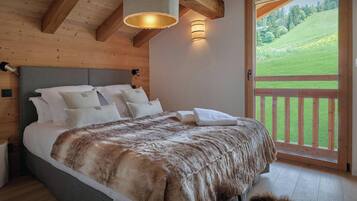 3 chambres, fer et planche Ă repasser, Wi-Fi, draps fournis