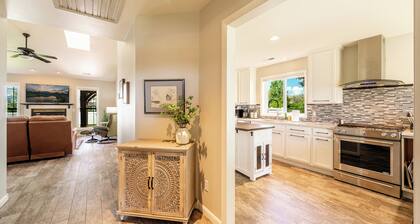 3-bedroom house in amazing Sheridan with WiFi, AC