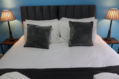 Dudley Getaway|Close to Zoo|Castle & Free Parking