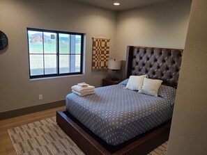 4 camere, una scrivania, culla da viaggio, Wi-Fi