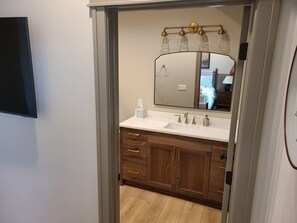 4 chambres, bureau, lit parapluie, Wi-Fi
