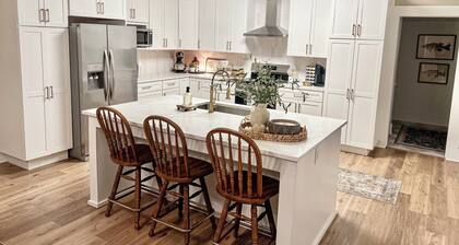 Charming home near downtown Warsaw