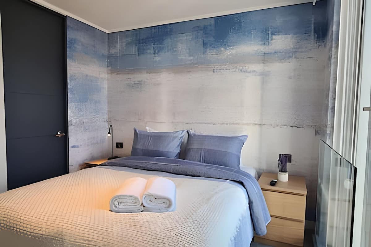 Superior appartement, 1 slaapkamer | Een strijkplank/strijkijzer, gratis wifi, beddengoed