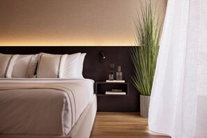 Luxe penthouse, uitzicht op zee | Lakens van Egyptisch katoen, luxe beddengoed