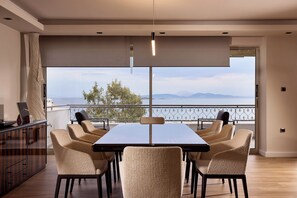 Luxury Penthouse, Sea View | In-room dining