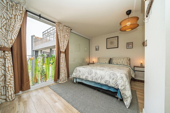 1 chambre, fer et planche à repasser, Wi-Fi, draps fournis