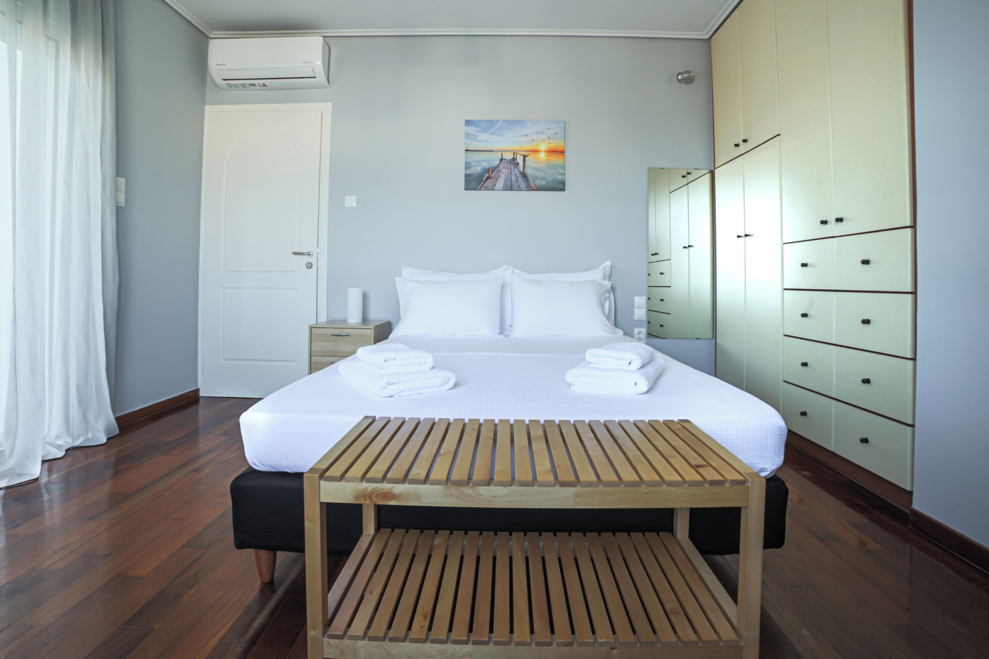 3 chambres, fer et planche à repasser, Wi-Fi gratuit, draps fournis