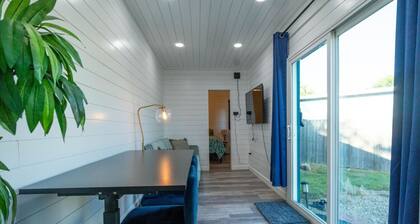 Container-Home 15 mins from FWTX | Pets Welcome