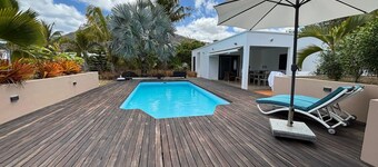 Charming house in a green setting 10 minutes from the beach!