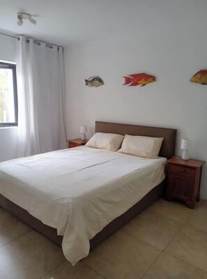 1 bedroom, iron/ironing board, WiFi, bed sheets