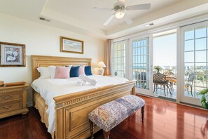 3 bedrooms, iron/ironing board, free WiFi, bed sheets - Oceanfront Condo with Balcony & Pool (Virginia Beach)