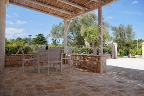 Outdoor dining - , (Selva di Fasano)