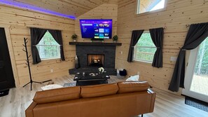 TV connectée, cheminée