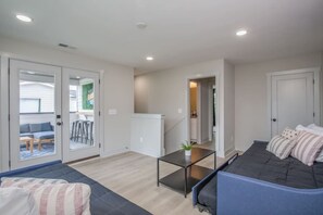Desk, iron/ironing board, travel crib, WiFi