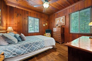 3 bedrooms, WiFi, bed sheets - Lake View Lodge (Lake Lure)