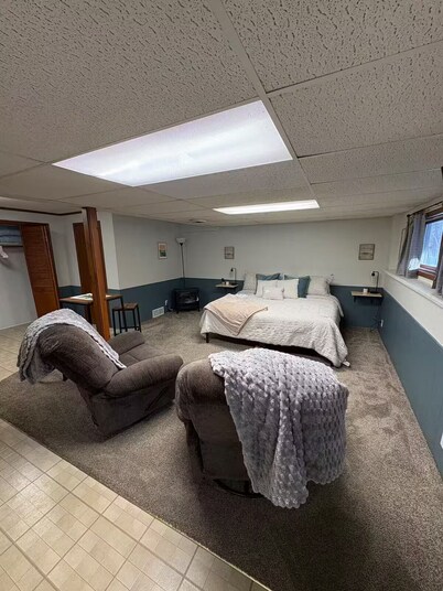 Spacious King Retreat