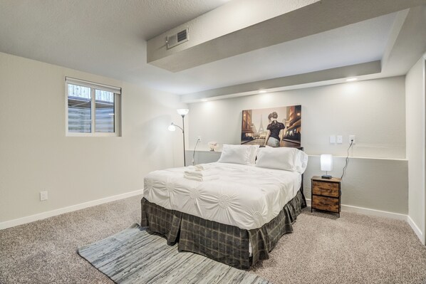 Fer et planche à repasser, accès au Wi-Fi (inclus)