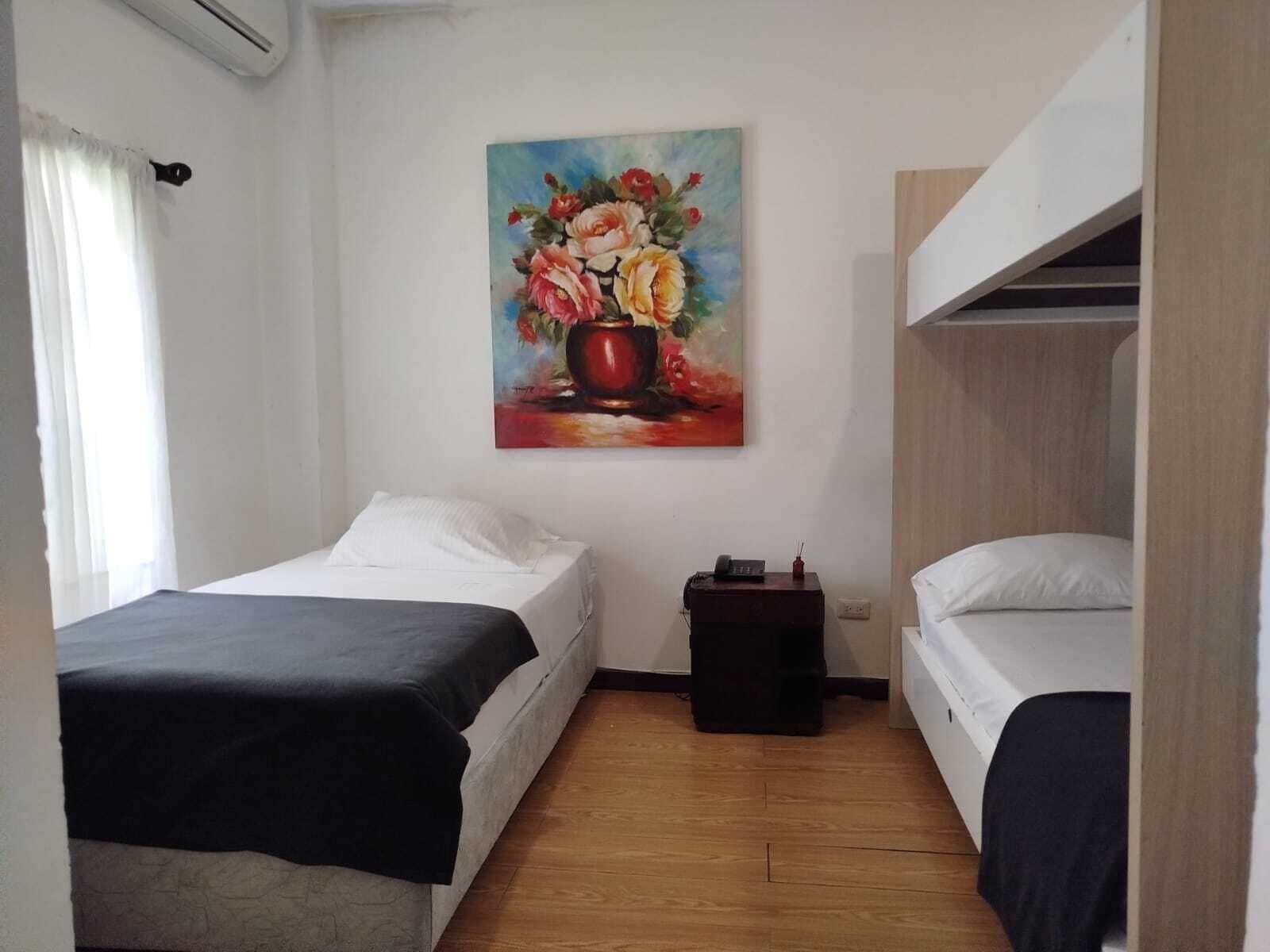 Quarto triplo clássico | Wi-Fi de cortesia