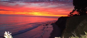 Romantic oceanfront home on the bluff w/ incredible 180+ deg ocean views