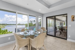 Dining - Spacious 4-Bedroom Home with Heated Pool in Sanibel - Sanderling Point - Roelens (Sanibel)