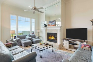 House (6 Bedrooms) | Interior - 11 Singleton Beach by Avantstay Oceanfront Retreat w/ Private Pool + Boardwalk Near Hilton Head Hotspots (Hilton Head Island)