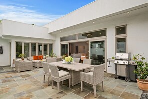 Outdoor dining - Premium Shoreline Location with Pool Mere Steps From the Beach! (Santa Barbara)