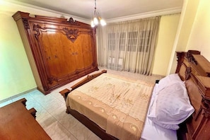 1 bedroom, WiFi, bed sheets