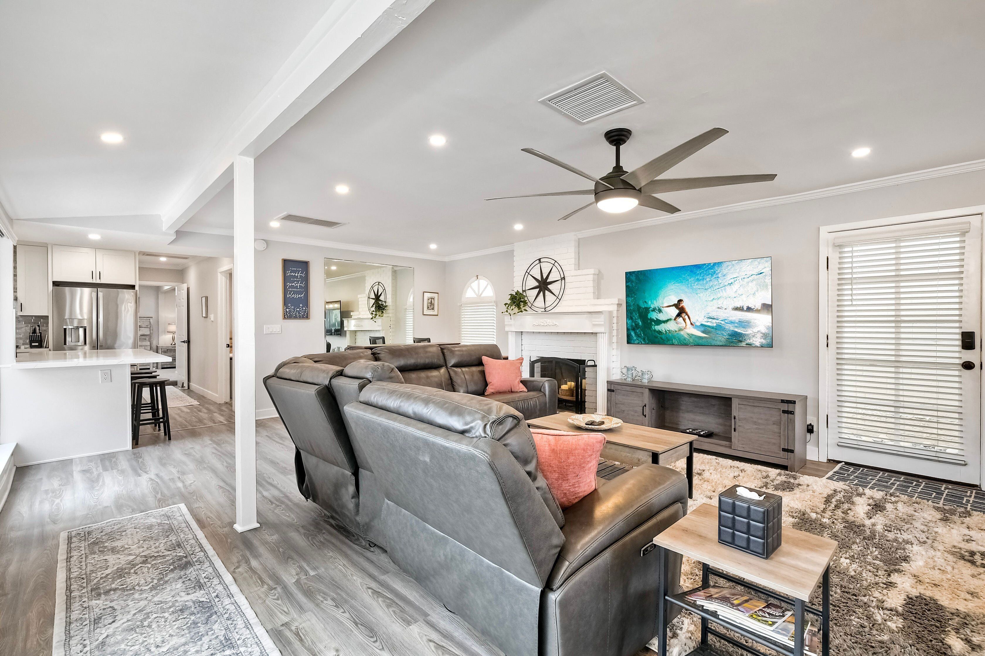 Smart TV, fireplace, books