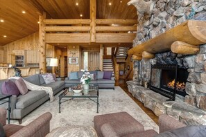 TV, fireplace, offices