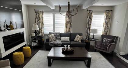 Cozy taste of luxury & exclusivity near downtown St. John's!