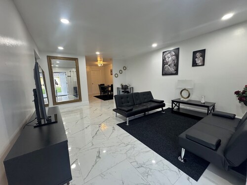 Home in the heart of west Palm Beach