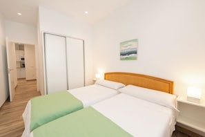 2 chambres, fer et planche à repasser, lit parapluie, Wi-Fi gratuit
